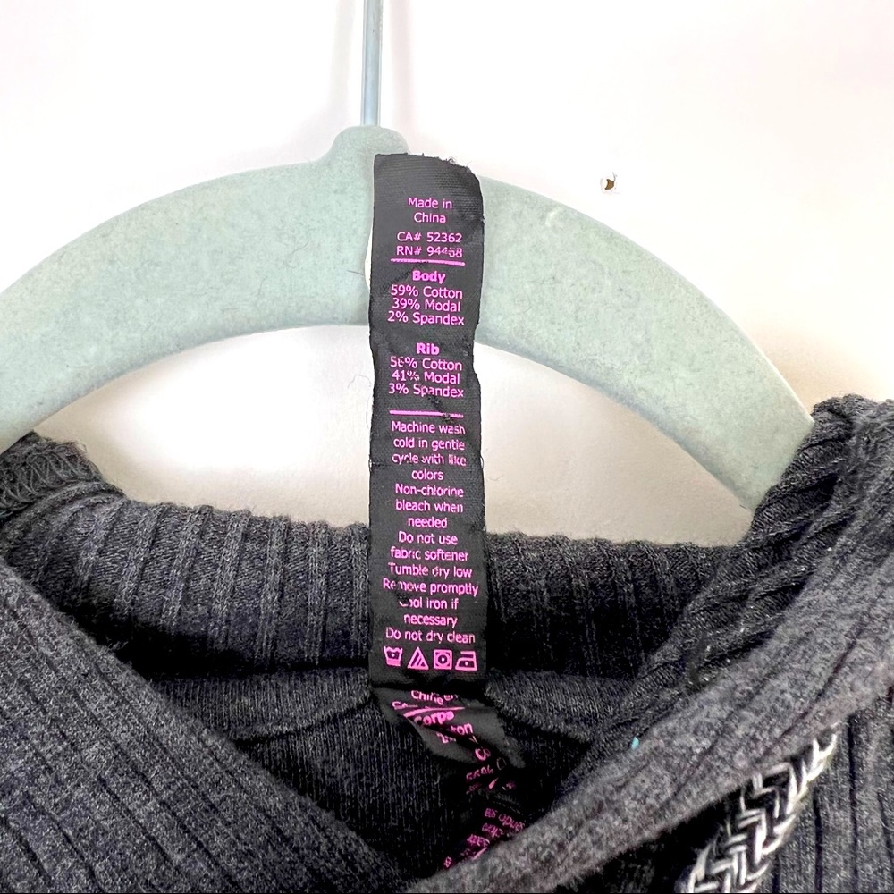 BETSEY JOHNSON PERFORMANCE Pullover hoodie sweater drawstrings charcoal … - Picture 7 of 9